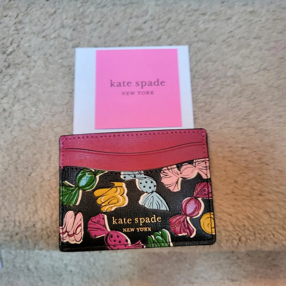 NWT! 🥳HOST PICK!🥳 Kate Spade ♠️ Embossed Candies Cardholder! - Picture 3 of 6